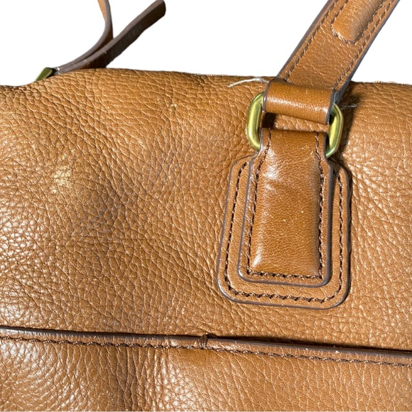 Fossil Cow Hide Leather Bag - Picture 15 of 16